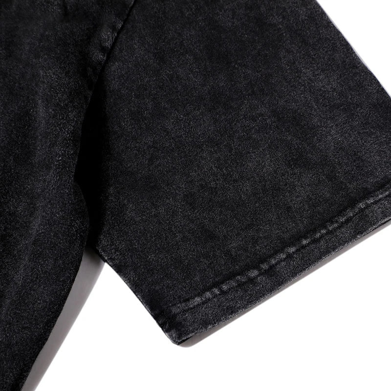 Men’s Gothic Art Illusion Graphic Tee