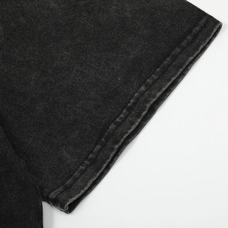 Men’s Gothic Art Illusion Graphic Tee