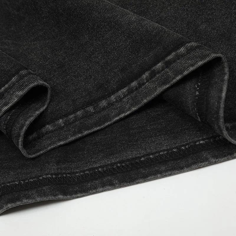 Men’s Gothic Art Illusion Graphic Tee