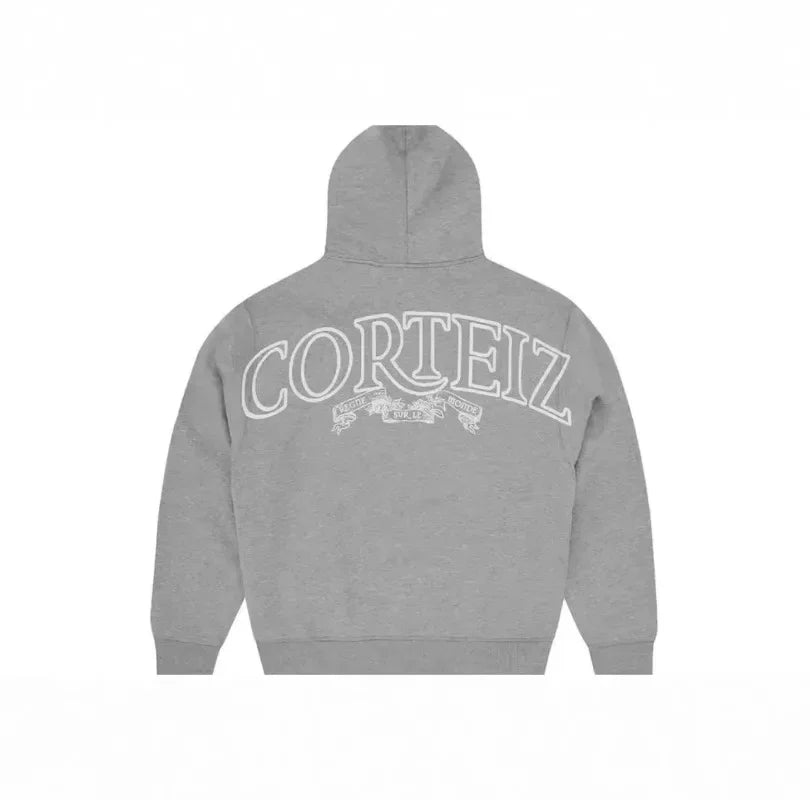 Sweatshirt with loose joggers