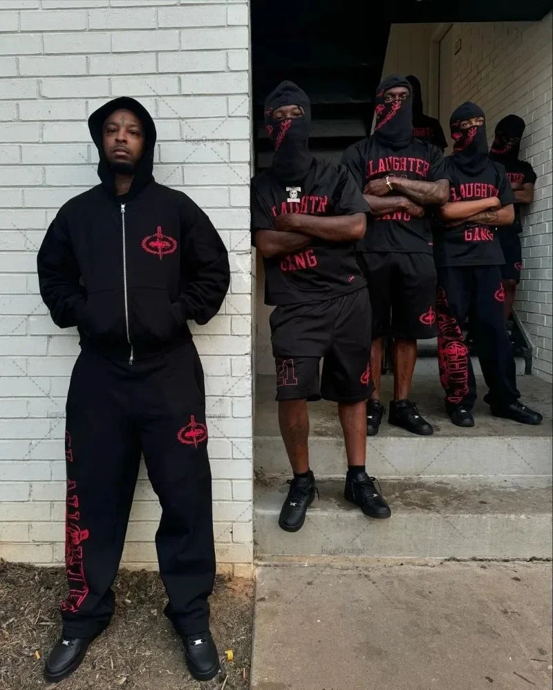 Sweatshirt with loose joggers